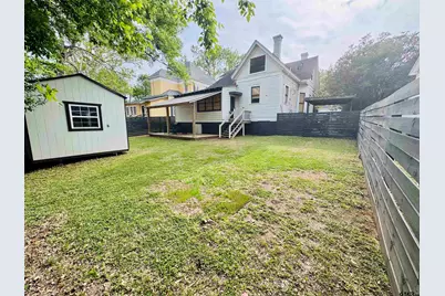 408 S Sycamore St, Palestine, TX 75801 - Photo 4