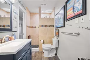 333 Lakeview Dr, Hideaway, TX 75771 - Photo 22