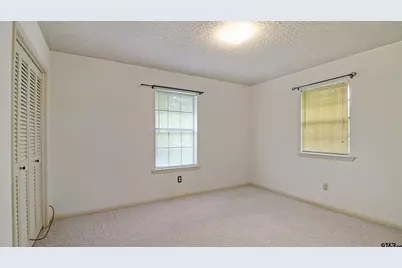 310 Graham, Mineola, TX 75773 - Photo 14