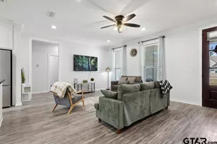 19379 Cedarpark Pl, Lindale, TX 75771 - Photo 6