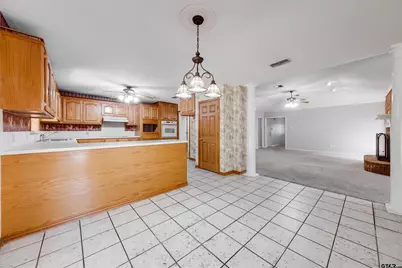 101 Settlers Ct, Palestine, TX 75801 - Photo 12