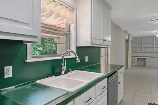 2026 Neeley, Tyler, TX 75701 - Photo 8