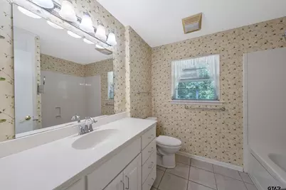 2026 Neeley, Tyler, TX 75701 - Photo 16