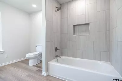 233 S Harrison St, Longview, TX 75601 - Photo 30