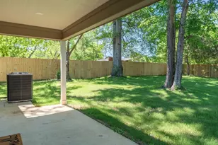 233 S Harrison St, Longview, TX 75601 - Photo 40