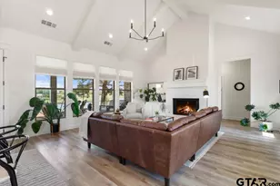 23630 Champion Dr, Lindale, TX 75771 - Photo 4