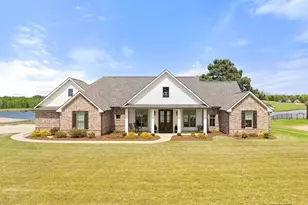 23630 Champion Dr, Lindale, TX 75771 - Photo 1