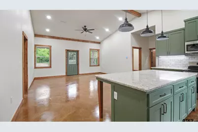 22522 Pine Street, Flint, TX 75762 - Photo 6