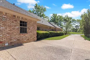 6609 Hollytree Cir, Tyler, TX 75703 - Photo 4