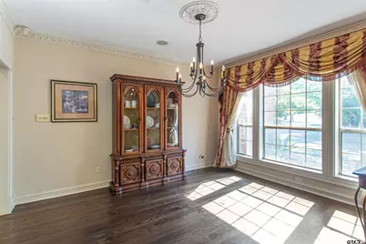 6609 Hollytree Cir, Tyler, TX 75703 - Photo 6