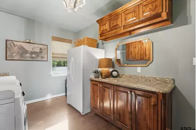 570 County Road 4120, Jacksonville, TX 75766 - Photo 26