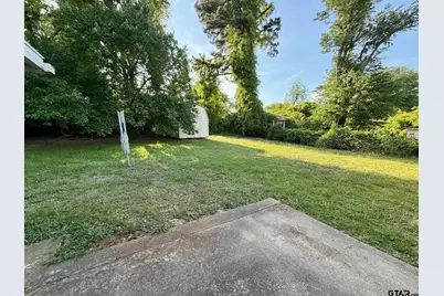 901 Golden Rd, Tyler, TX 75701 - Photo 2