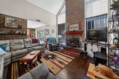 2105 Baylor St., Jacksonville, TX 75766 - Photo 6