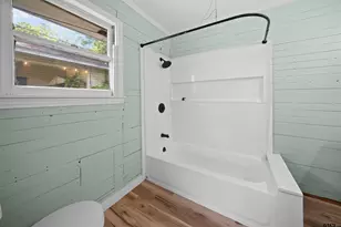 907 Henerson St, Jacksonville, TX 75766 - Photo 16