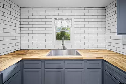 907 Henerson St., Jacksonville, TX 75766 - Photo 8