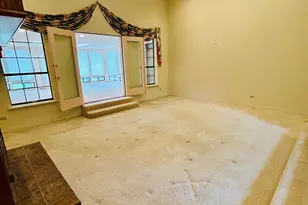 2899 Surrey Ln, Tyler, TX 75705 - Photo 4