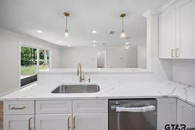 505 Whittle St, Tyler, TX 75701 - Photo 12