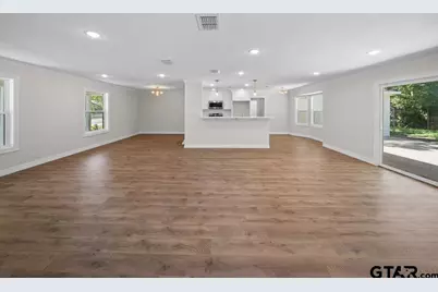 505 Whittle St, Tyler, TX 75701 - Photo 6