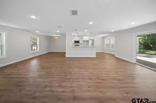 505 Whittle St, Tyler, TX 75701 - Photo 6