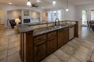 101 Thames Dr, Bullard, TX 75757 - Photo 10