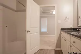 1725 Austin Dr, Tyler, TX 75701 - Photo 14