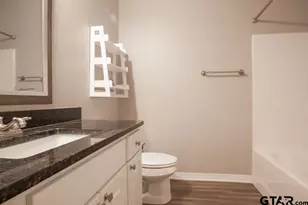 1725 Austin Dr, Tyler, TX 75701 - Photo 16