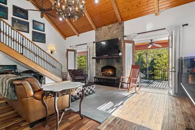 742 Private Road 7219, Jefferson, TX 75657 - Photo 10