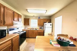 803 Kelly St, Jacksonville, TX 75766 - Photo 14