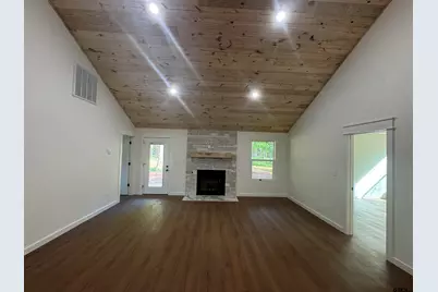 21070 C R 4147, Lindale, TX 75771 - Photo 12