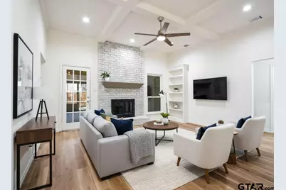 207 Darrin Dr, Rockwall, TX 75087 - Photo 2
