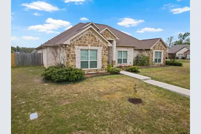 1000 Stone Bridge Street, Mt Pleasant, TX 75455 - Photo 2