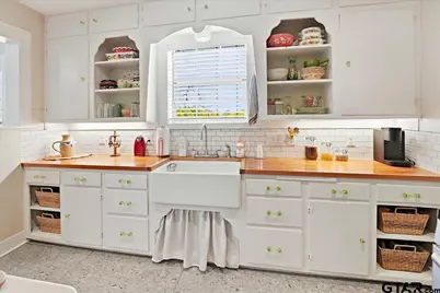 911 E McDonald, Mineola, TX 75773 - Photo 22