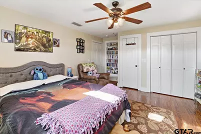 911 E McDonald, Mineola, TX 75773 - Photo 10