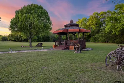 725 Locust Dr., Red Oak, TX 75154 - Photo 44