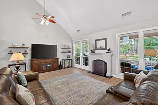 495 Honeysuckle Ln, Hallsville, TX 75650 - Photo 6