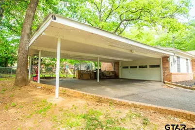 2110 Inwood Cir, Tyler, TX 75701 - Photo 2