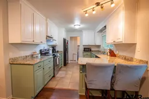 2110 Inwood Cir, Tyler, TX 75701 - Photo 10