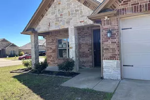 344 Kingdom Blvd, Lindale, TX 75771 - Photo 2