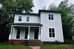 917 N Jackson St, Palestine, TX 75801 - Photo 1