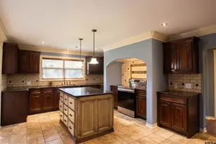 640 Beechwood Dr, Tyler, TX 75701 - Photo 6