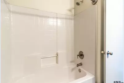 2806 Valley View St, Tyler, TX 75701 - Photo 20