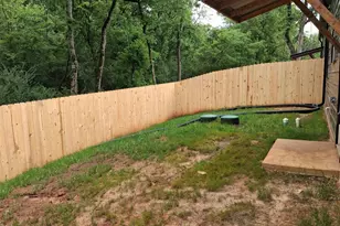 19213 Hillside Dr, Tyler, TX 75703 - Photo 10