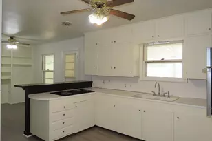 501 Mt Sylvan St, Lindale, TX 75771 - Photo 16