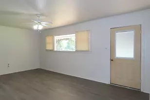 501 Mt Sylvan St, Lindale, TX 75771 - Photo 12