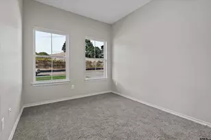 16517 Crossing Cir, Lindale, TX 75771 - Photo 20