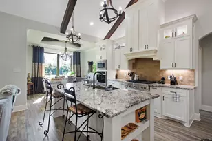 344 Duke Pl, Tyler, TX 75704 - Photo 10