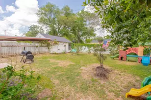 212 Smith St, Henderson, TX 75654 - Photo 36