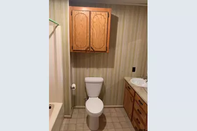 304 SW 6th St, Bogata, TX 75417 - Photo 14