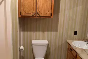304 SW 6th St, Bogata, TX 75417 - Photo 14