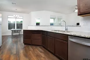 6143 Hamilton Mdws Wy, Tyler, TX 75703 - Photo 4